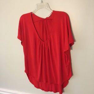 Lush size small red flowing short sleeve top